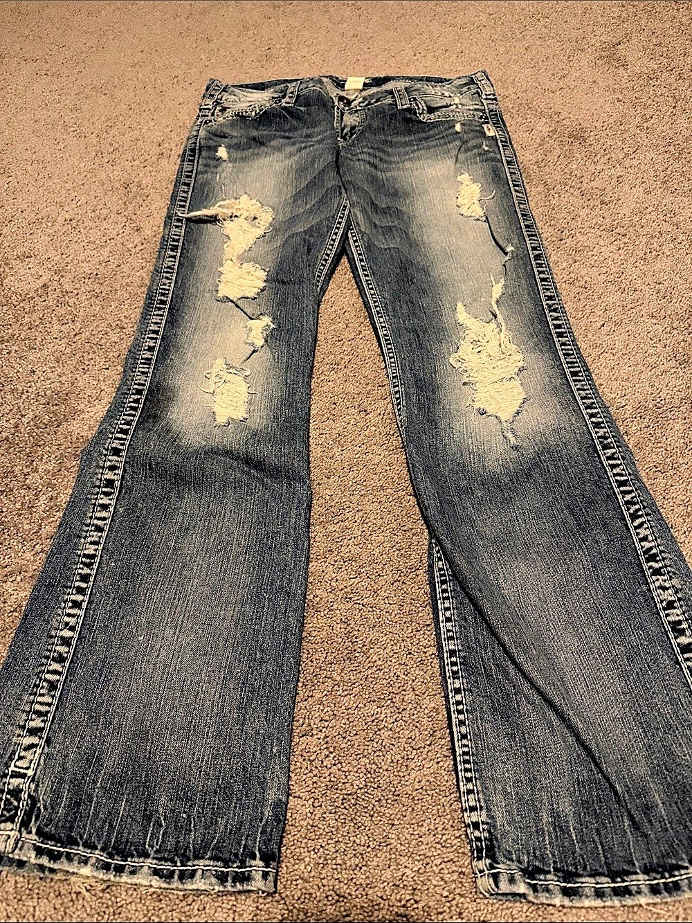Silver Jeans Co. Frances 18" Bootcut Distressed Jeans
